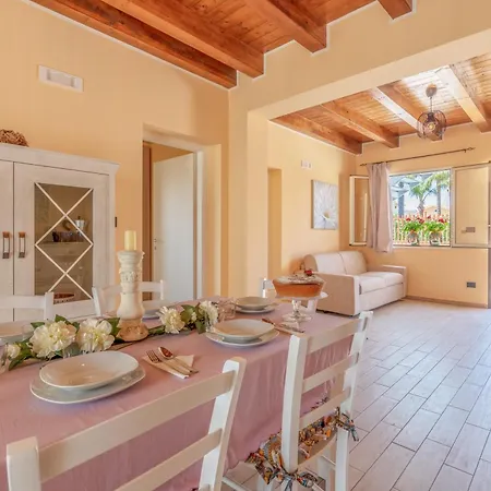 Casa Mare 2 *