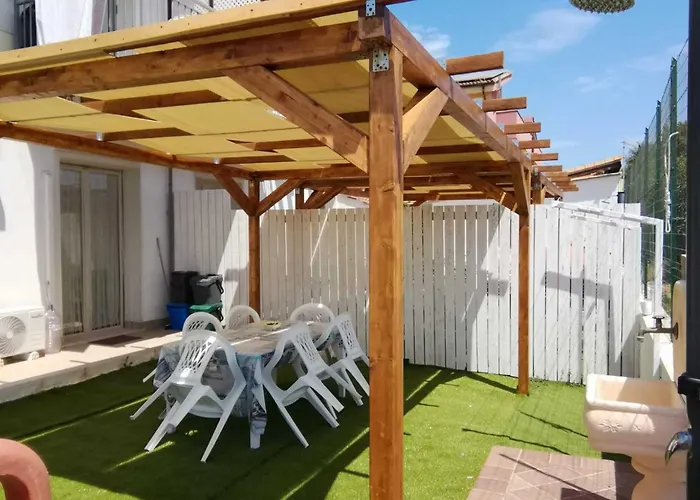 Casa Mare 2 بيت للعطل *