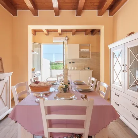 Casa Mare 2 Holiday home Brucoli