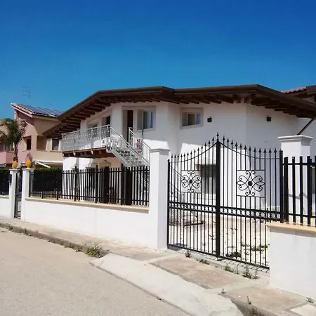 Casa Mare 2 Holiday home Brucoli