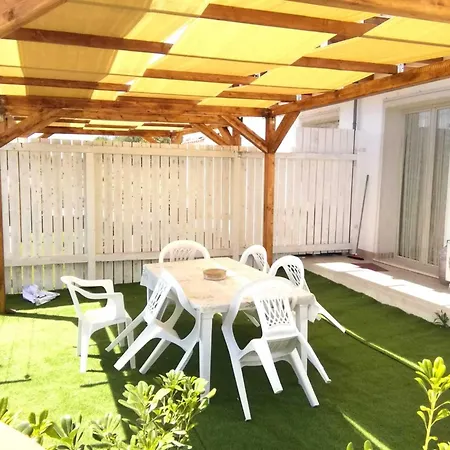 Casa Mare 2 Semesterbostad *